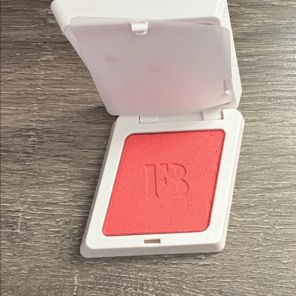 Fenty Beauty Lolly Poppy Suede Powder Blush -